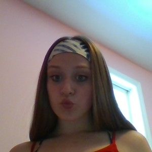 Meet your Posher, Katelyn